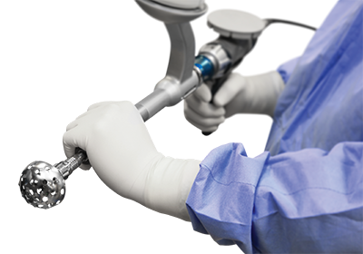 surgeon_holding_mako_hip Surgeon holding Mako hip